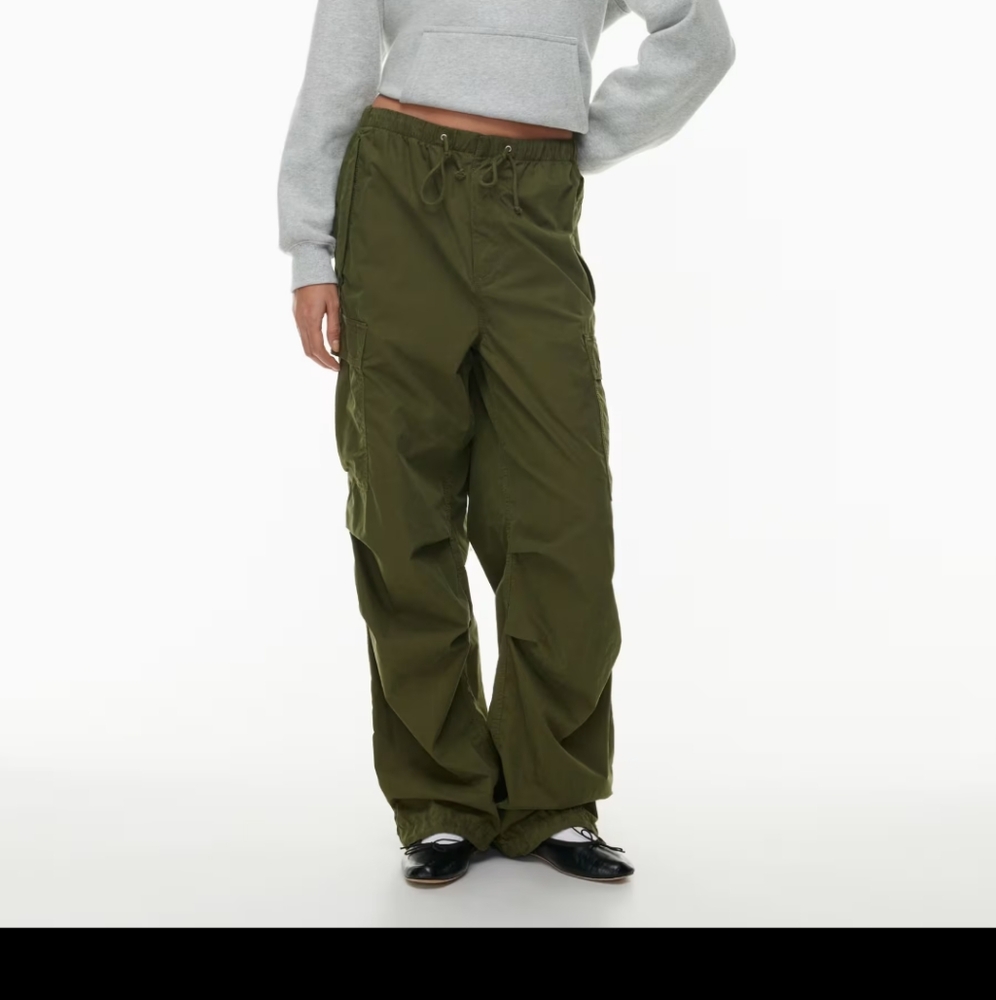 NEW TNA squad pocket parachute pant OLIVE GREEN FATIGUE 2XS